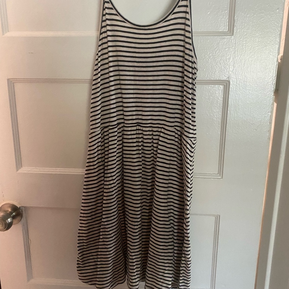 Forever 21 Black and White Striped Mini Dress